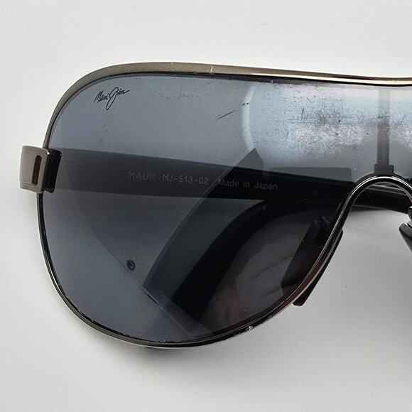 *SOLD* Maui Jim MJ-513-02 Maka Gunmetal Frame Polarized Grey Lens Sunglasses - Picture 12 of 12